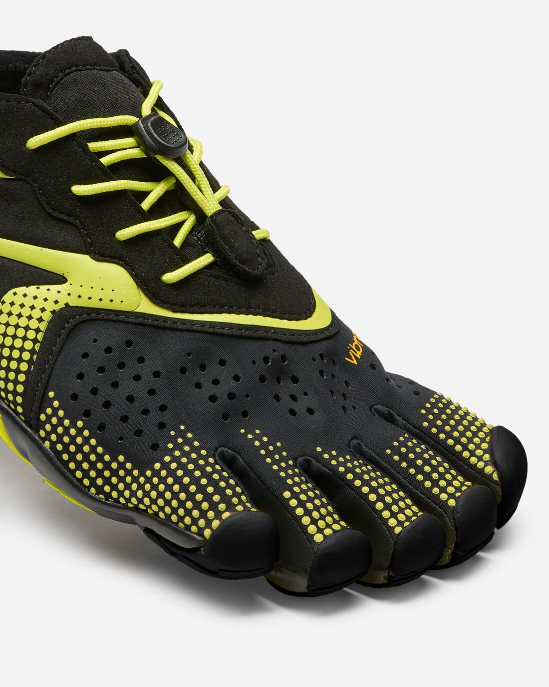 Paire de V-Run noir et vert citron pour la course à pied minimaliste