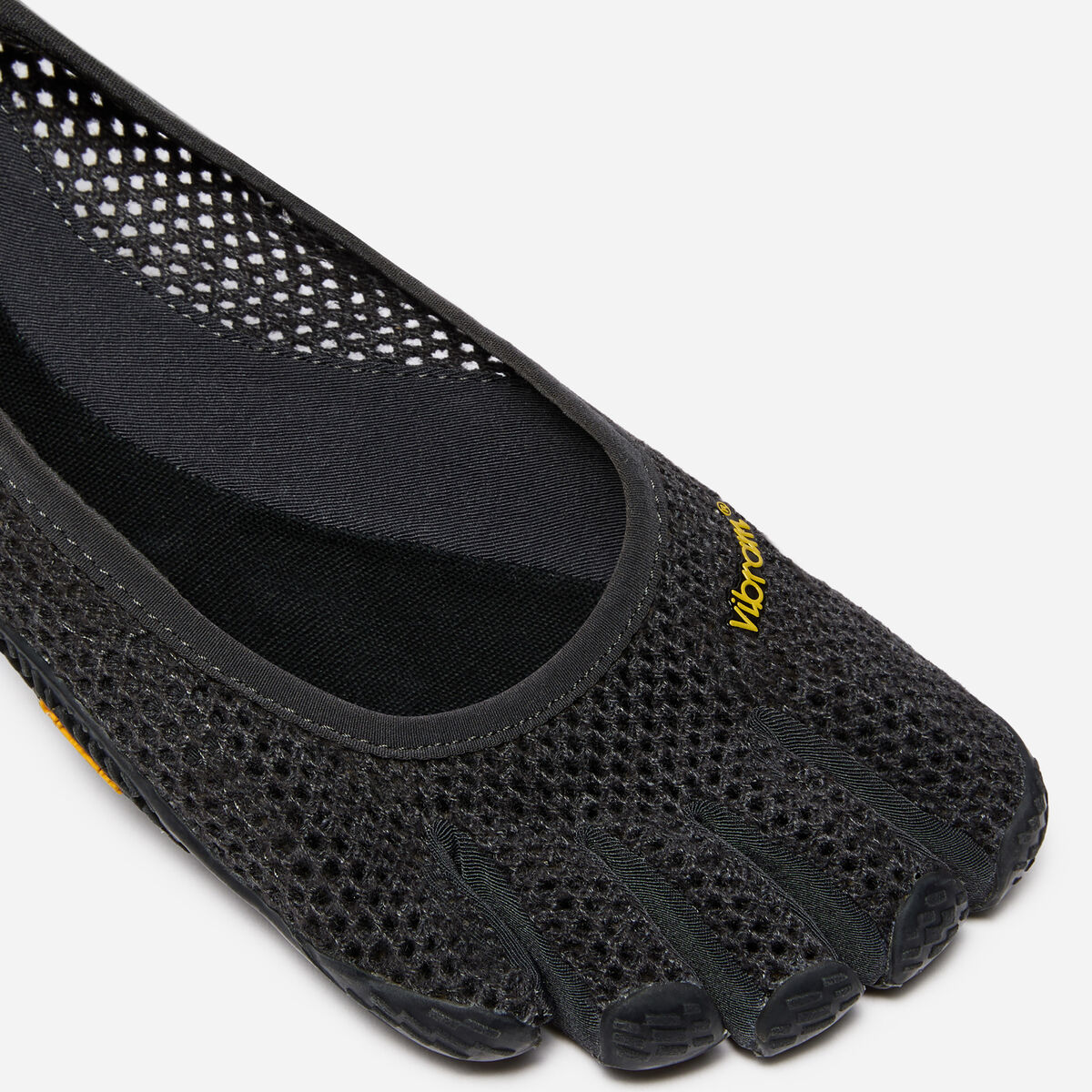 Paire de Vi-B ECO noir anthracite, drop zéro et contact maximal avec le sol